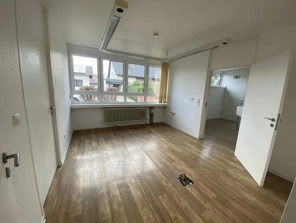 gepflegte, helle Räume für ihren Erfolg: Praxis, Therapie, Kanzlei, Büro – Bild 4