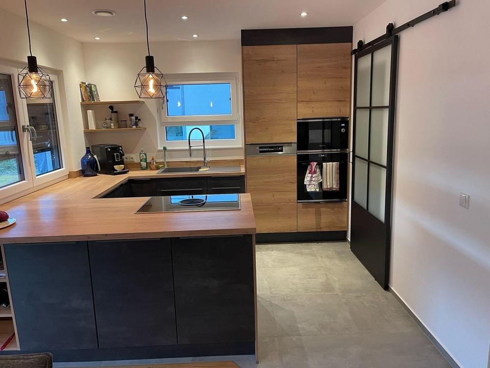 Bezugsfertiger Neubau in wunderschöner Ortsrandlage – Bild 12