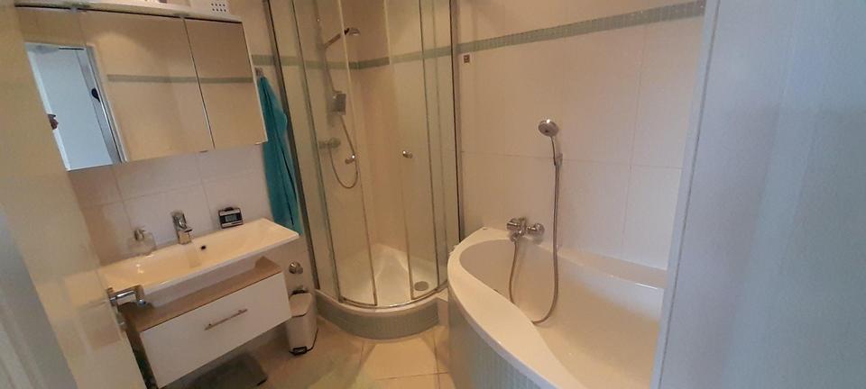 Schöne 3-Zimmerwohnung voll- oder teilmöbliert mit Ausblick – Bild 11