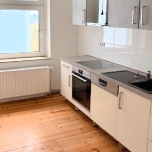 Attraktive 3-Zimmer-Wohnung mit EBK in Eberswalde – 75 m² im 3. OG mit Dielenboden & modernem Bad