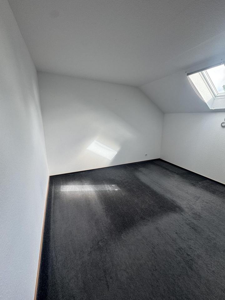 Zweifamilienhaus in ruhiger Lage – Bild 14