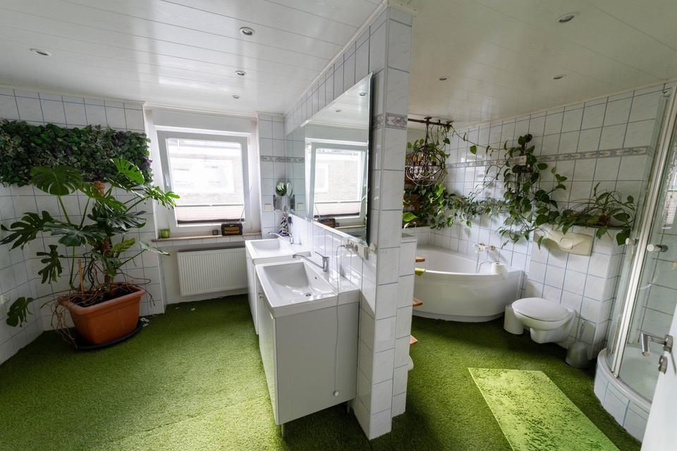 Hochwertiges Stadthaus/Mehrgenerationenhaus (Zentrum), Einliegerwohnung, schöner Garten (maklerfrei) – Bild 12