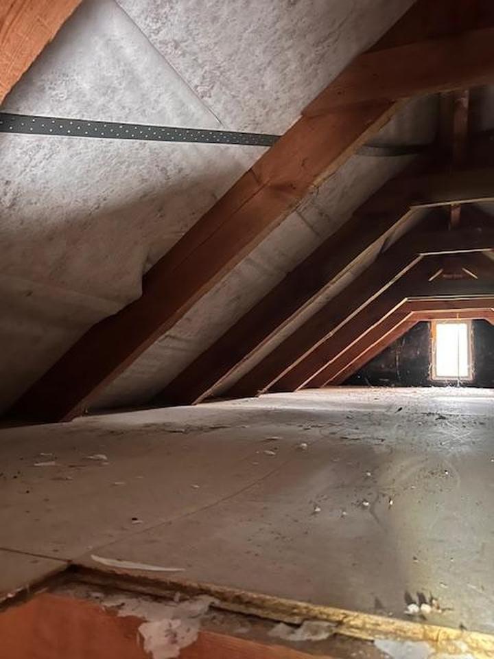 So. 29.3.//12-13 UHR//Bes.// Großes EFH, großes Grund., renovierungsbedürftig 205.000 € – Bild 29