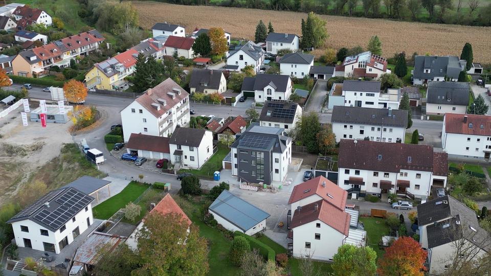 2 Dreizimmerwohnungen und eine Zweizimmerwohnung zum Verkauf in Landshut-West – Bild 7