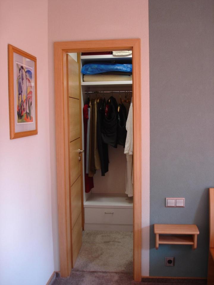 Haus am See, Architektenhaus im Landhausstil – Bild 17