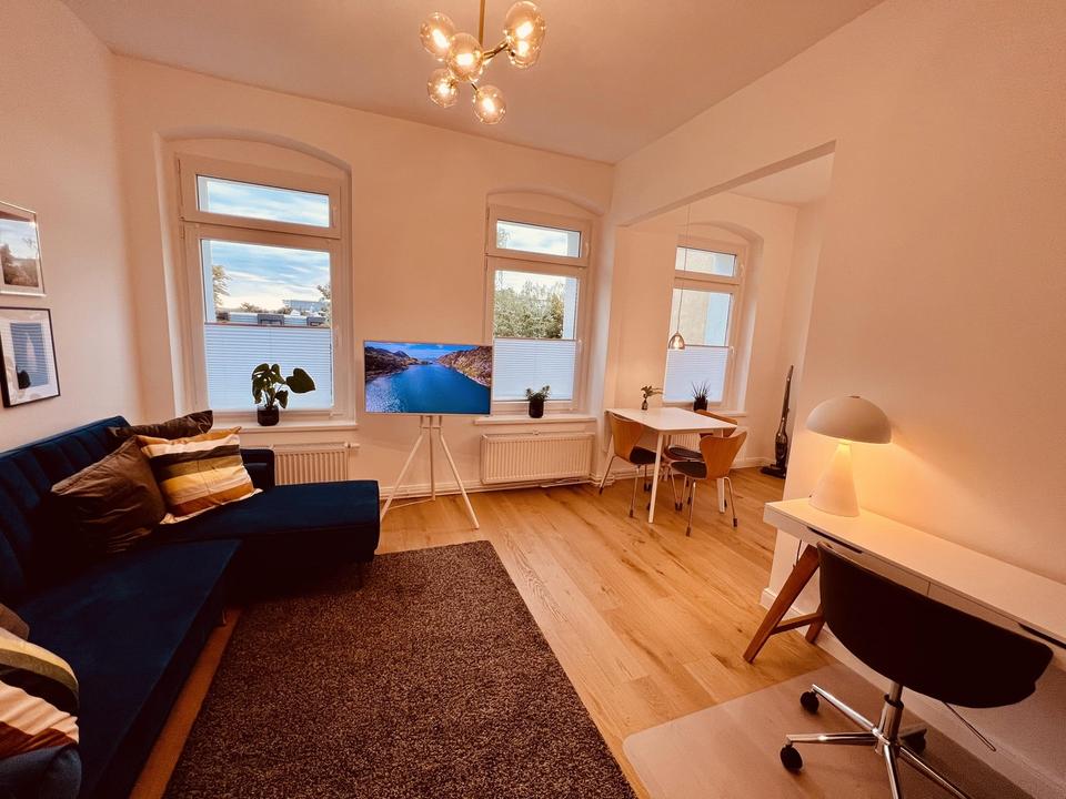 Sanierte, möblierte 1,5-Zimmer-Wohnung mit Weitblick in Oberschöneweide, Campus Adlershof nah