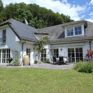 Luxuriöses englisches Landhaus im Herzen der Vulkaneifel, provisionsfrei