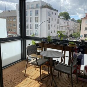 Provisionsfrei! Hochwertige Wohnung inklusive Tiefgaragenplatz in zentraler Lage