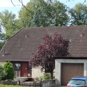 GR0ßZÜGIGES EINFAMILIENHAUS IN SIEWISCH/DREBKAU