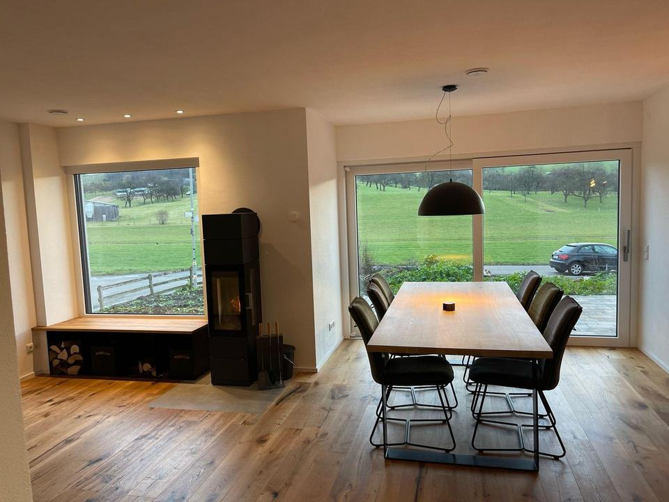 Bezugsfertiger Neubau in wunderschöner Ortsrandlage – Bild 9