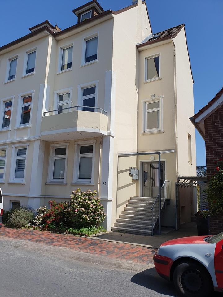 Schöne, helle Altbauwohnung am Meer mit 2 Balkonen – Bild 19