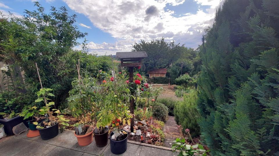 Charmantes Reihenhaus mit schönem Ausblick und Garten – Bild 3
