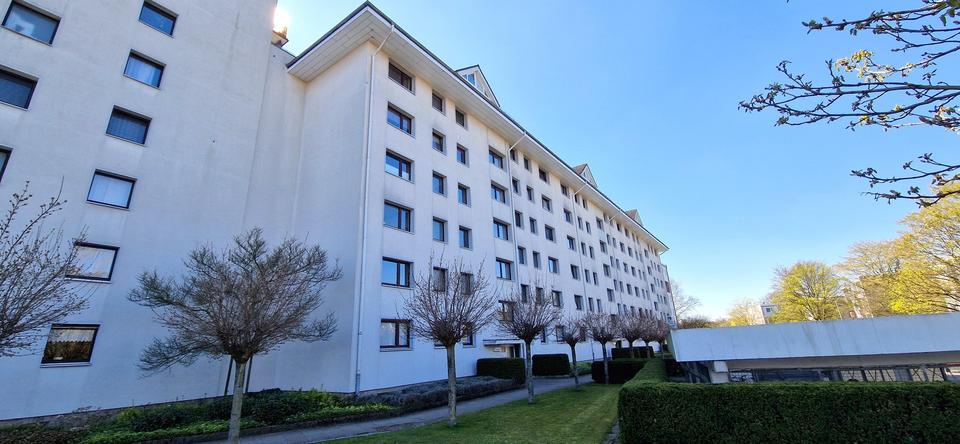 Moderne 4,5-Zimmer Wohnung, Traumhafte Aussicht, Garage, Provisionsfrei! – Bild 5