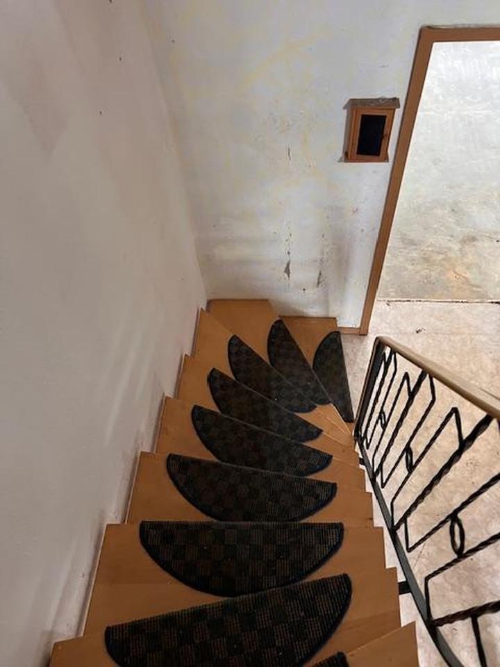 So. 29.3.//12-13 UHR//Bes.// Großes EFH, großes Grund., renovierungsbedürftig 205.000 € – Bild 32