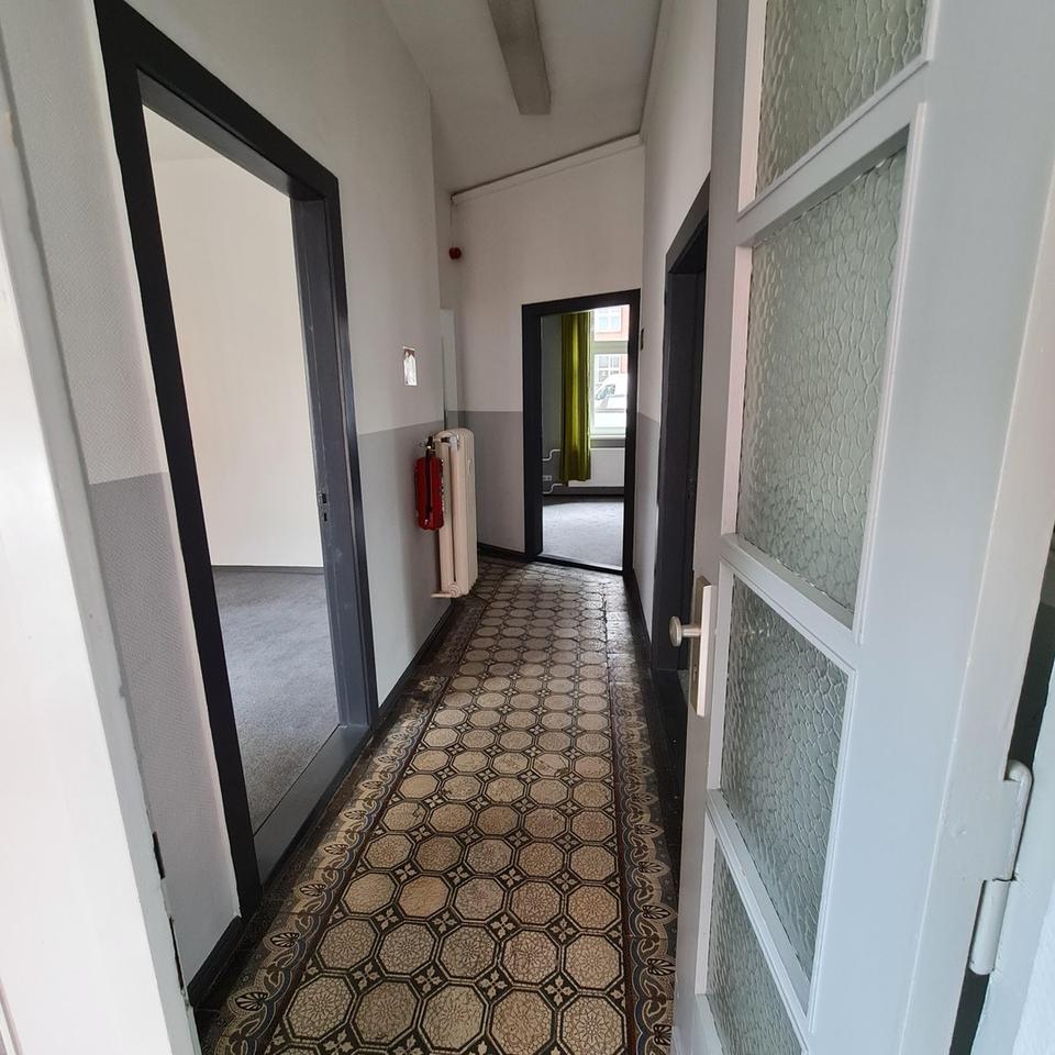 Büro ebenerdig, ruhig, Option auf 2 Pkw - Stellplätze – Bild 6