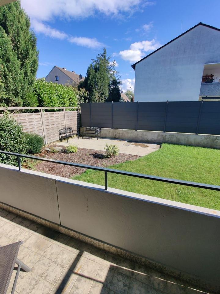 Stilvoll renovierte 2-Zimmer-Wohnung mit Balkon in ruhiger Lage – Bild 11