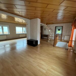 REDUZIERT Geräumiges, preiswertes 5-Raum-Einfamilienhaus in Stein-Bockenheim