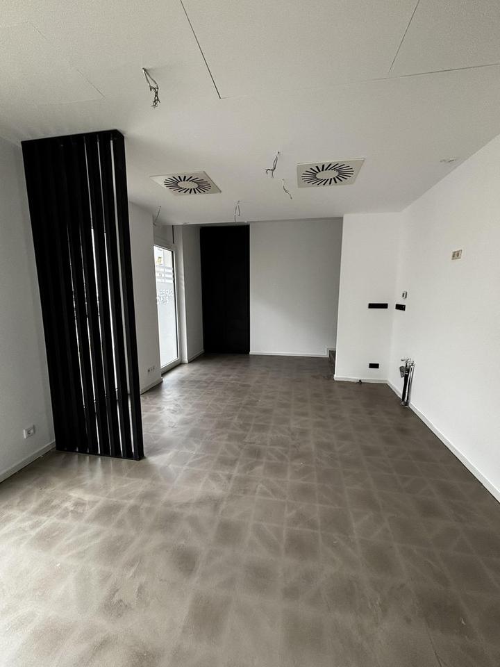 Attraktive 55 m² Gewerbefläche mit Küche und Bad im EG in zentraler Lage – Bild 7