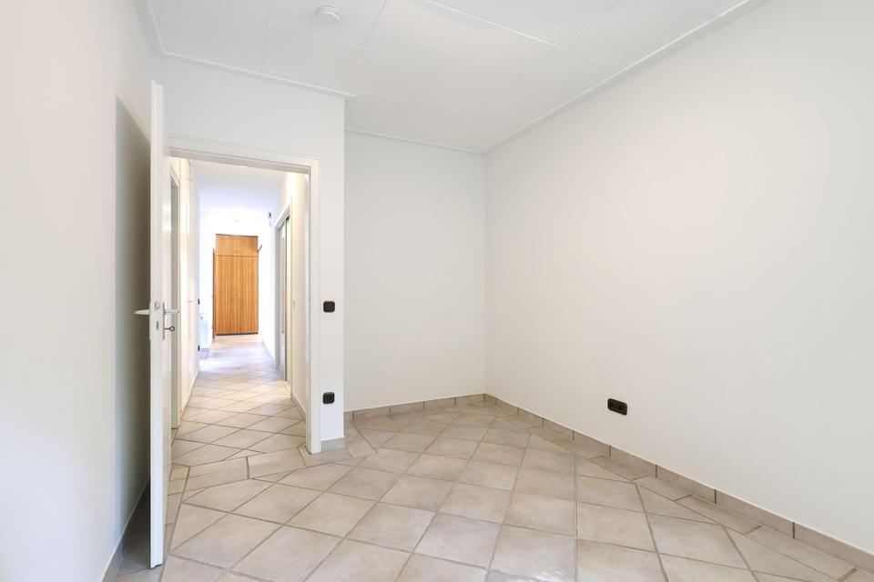 Bungalow mit wunderschönem Garten, Provisionsfrei – Bild 32