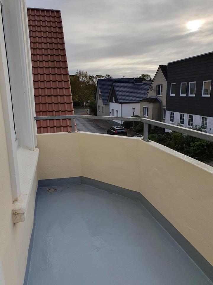 Schöne, helle Altbauwohnung am Meer mit 2 Balkonen – Bild 10