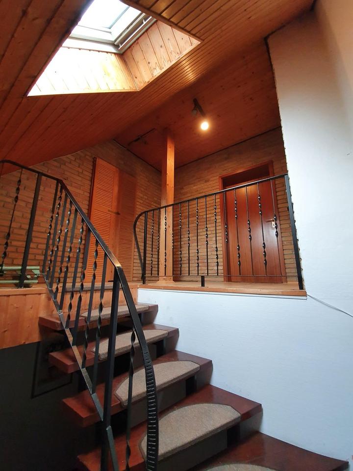 Zweifamilienhaus mit Weitblick - Pferdehaltung möglich – Bild 32