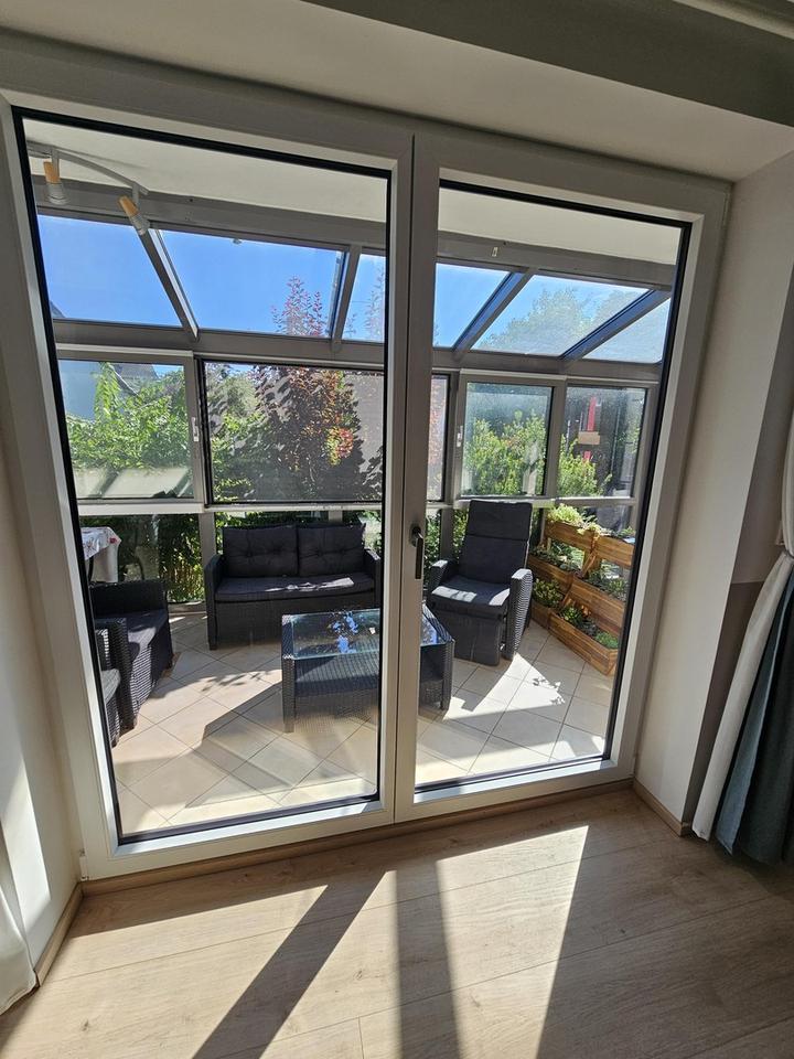 Moderne Luxus Traumwohnung in ruhiger Lage – 210 m² Wfl mit 7 Zimmern, zwei Bädern + 300m2 Garten – Bild 29