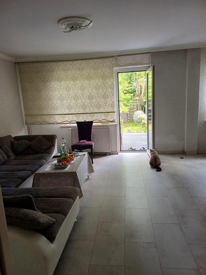 Reihenmittelhaus mit 5 Zimmer und Keller – Bild 3