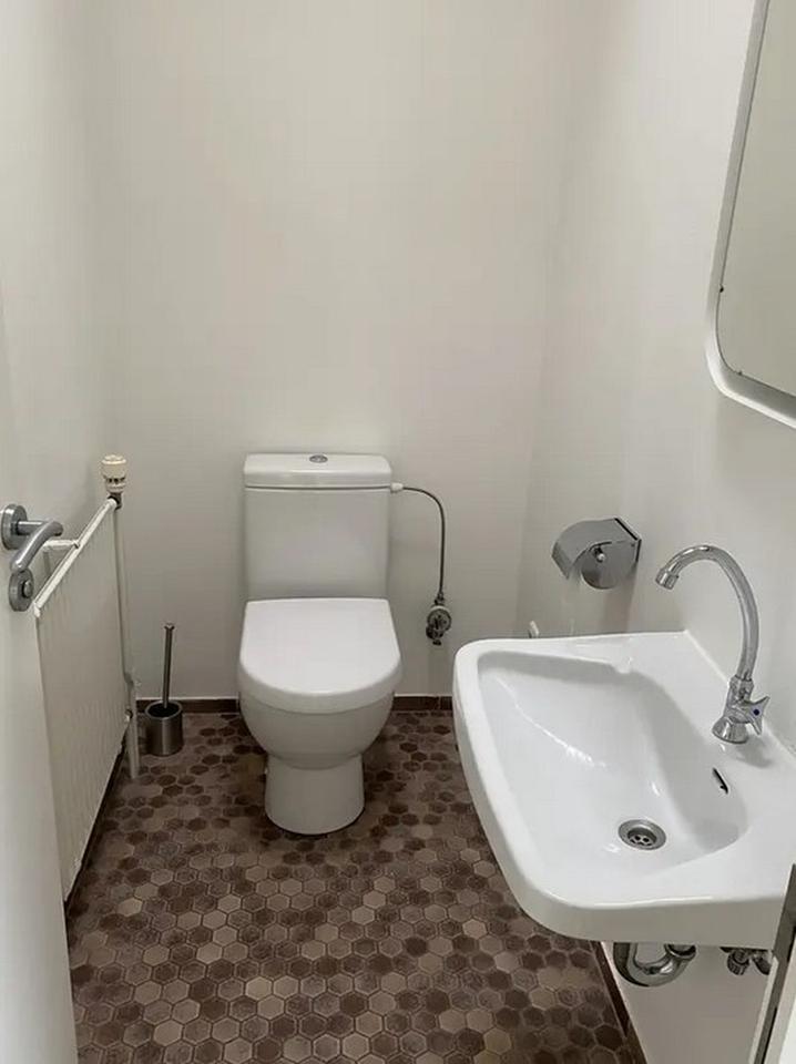 gepflegte, helle Räume für ihren Erfolg: Praxis, Therapie, Kanzlei, Büro – Bild 9