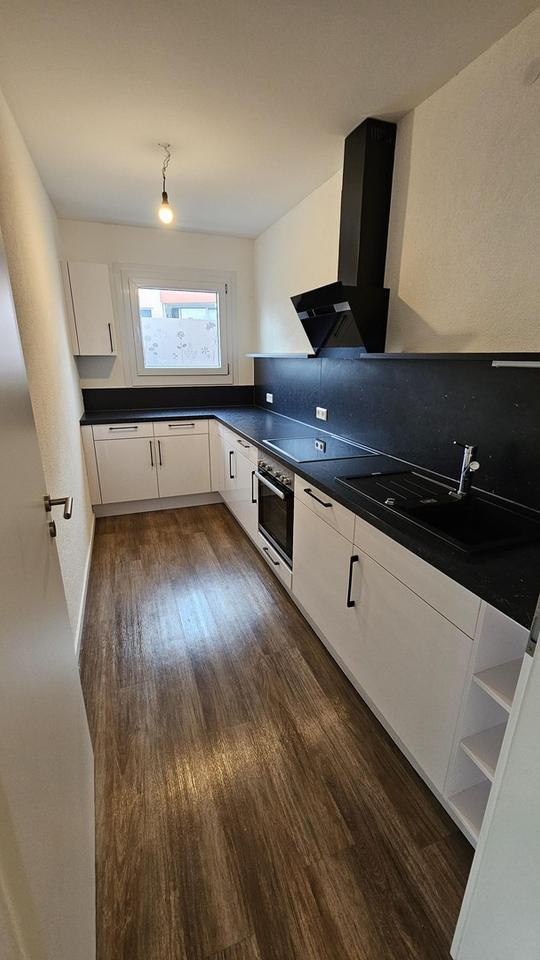 3-Zimmerwohnung am Bodensee mit Küche, Balkonen und Schwimmbad – Bild 12