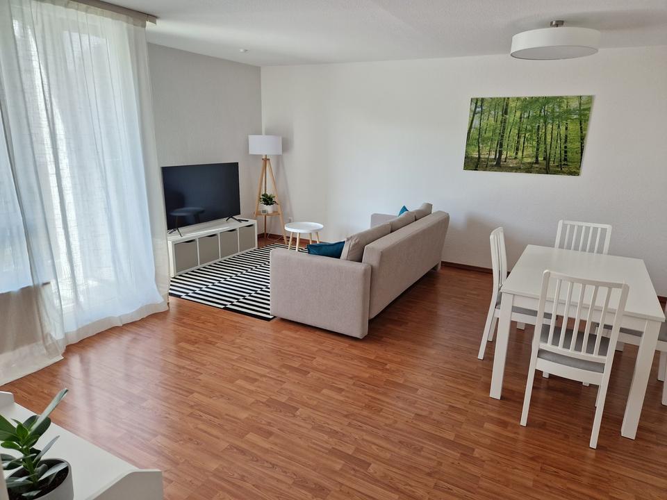 ALL INCLUSIVE Vollständig Möblierte, stilvolle, modernisierte 2 Zimmer-Wohnung in Stuttgart Nord – Bild 3