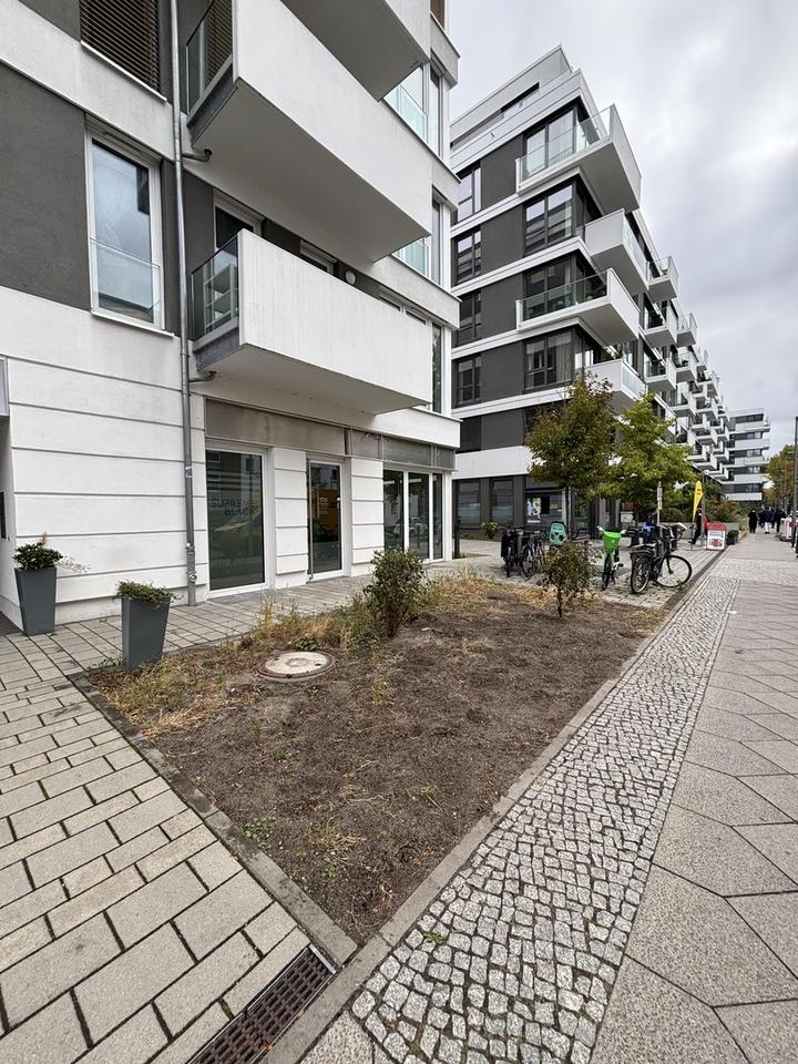 Attraktive 55 m² Gewerbefläche mit Küche und Bad im EG in zentraler Lage