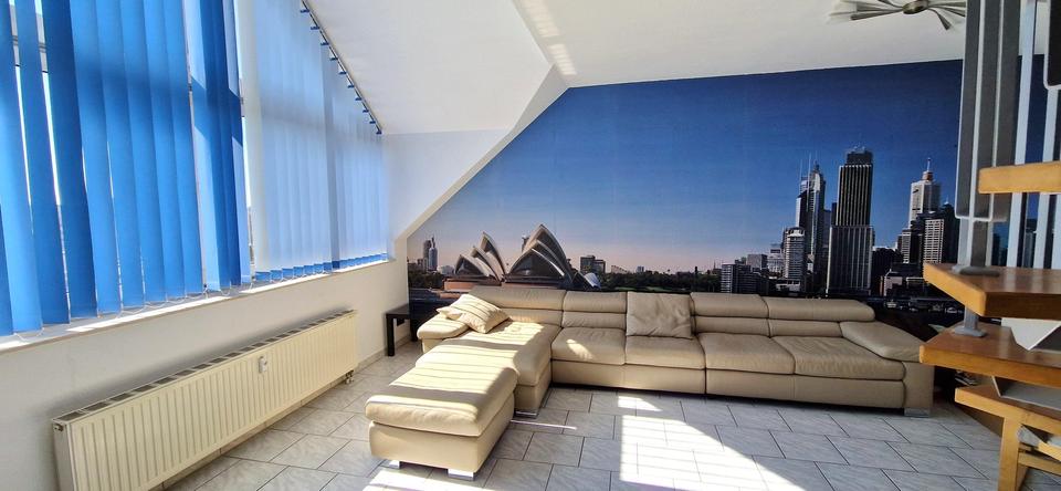 Moderne 4,5-Zimmer Wohnung, Traumhafte Aussicht, Garage, Provisionsfrei!