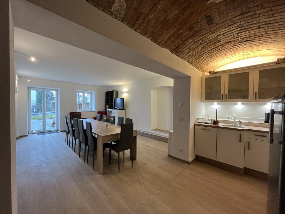 smarte Singlewohng mit Balkon und Aufzug, komfortabel, direkt an der Landeskrone – Bild 14