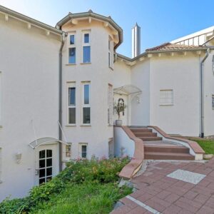 Zentrumsnah & dennoch am Feldrand - exklusive Villa in Eppingen