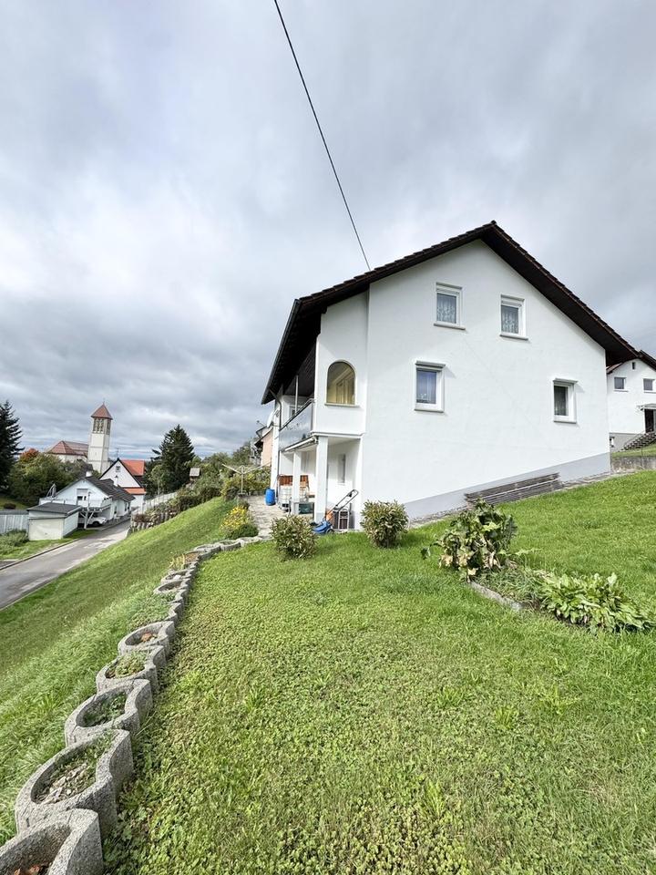 Zweifamilienhaus in ruhiger Lage – Bild 3