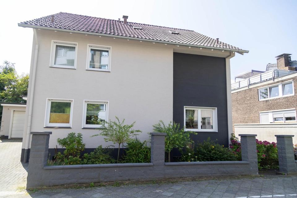 Hochwertiges Stadthaus/Mehrgenerationenhaus (Zentrum), Einliegerwohnung, schöner Garten (maklerfrei) – Bild 2