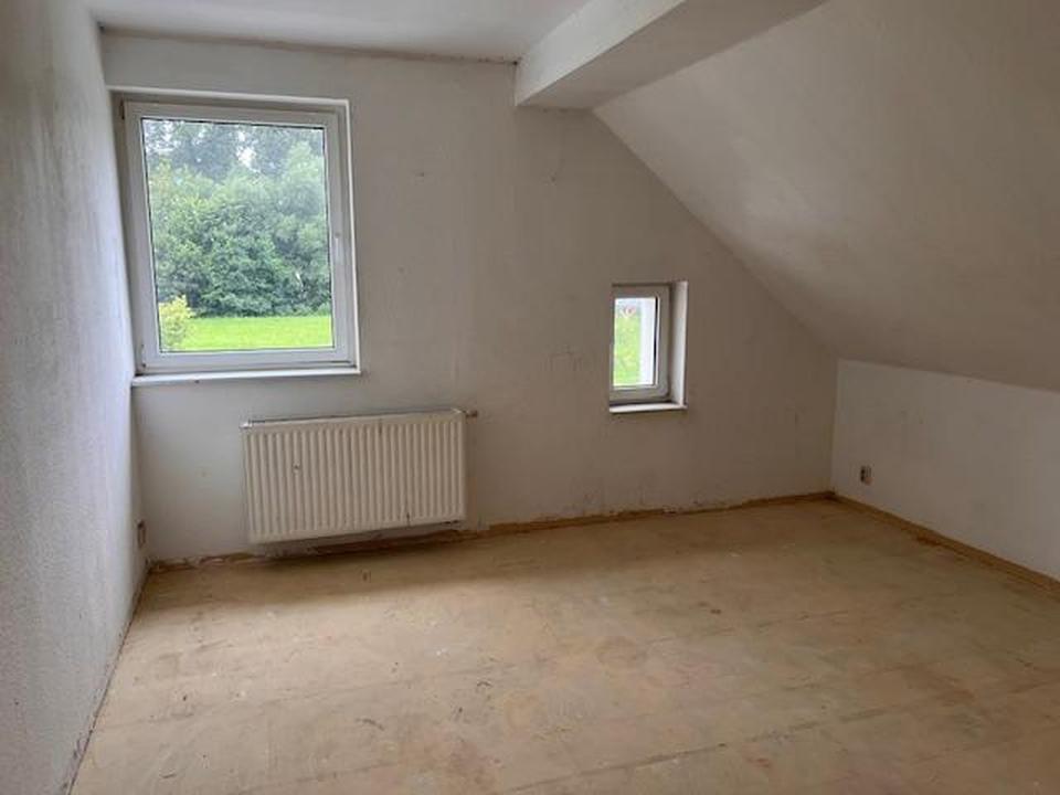 So. 29.3.//12-13 UHR//Bes.// Großes EFH, großes Grund., renovierungsbedürftig 205.000 € – Bild 21