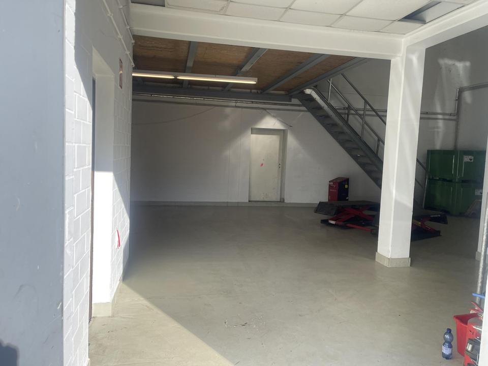 Lager/ KFZ/LKW-Werkstatt voll ausgestattet in Hanau-Wolfgang – 3000€ warm/mtl – Bild 2