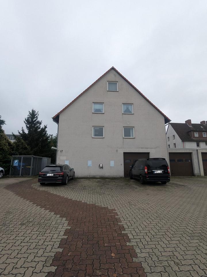 Büro/ Praxisetage in bester Lage in Wolfenbüttel mit Parkplätzen – Bild 2