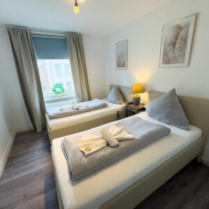 Voll möbliertes 2 1/2 Zimmer Apartment mit Balkon und High-Speed-Internet