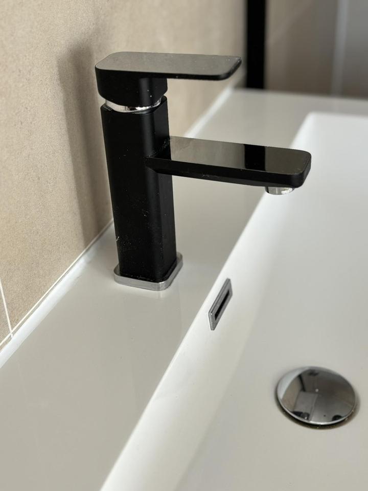 Moderne, große Wohnung mit zwei Bädern- !!! auf Wunsch: Teilbar in zwei Wohnungen!!! – Bild 7