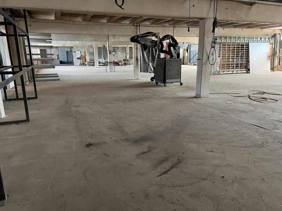 Lager-/Produktionsfläche bis 7000 qm / teilbar ab 200 qm (von 3 bis 8 m Deckenhöhe) – Bild 9