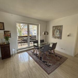 Wunderschöne lichtdurchflutete 4-ZiWhg + separates 1-Zi-Apartment im DG