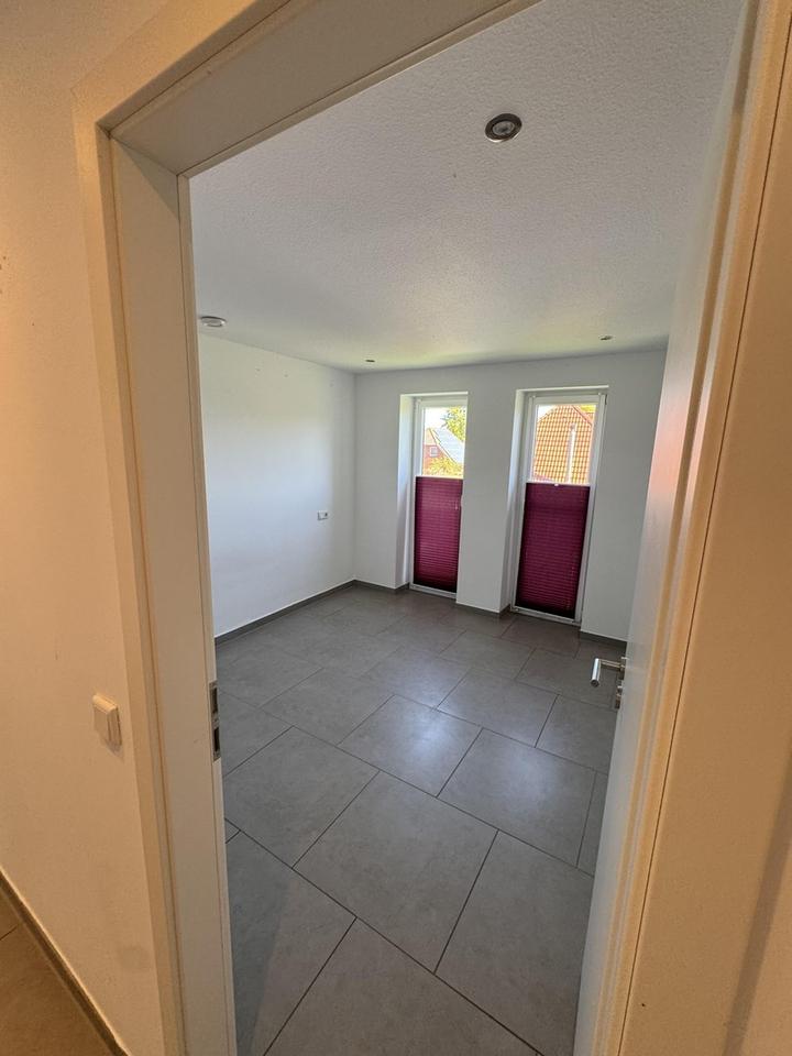 Charmantes Einfamilienhaus mit Einliegerwohnung, Fußbodenheizung und großem Garten – Bild 15