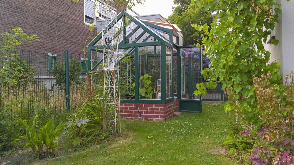 Hochwertiges Stadthaus/Mehrgenerationenhaus (Zentrum), Einliegerwohnung, schöner Garten (maklerfrei) – Bild 36