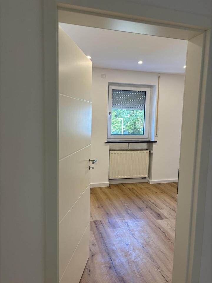 Moderne, große Wohnung mit zwei Bädern- !!! auf Wunsch: Teilbar in zwei Wohnungen!!! – Bild 4