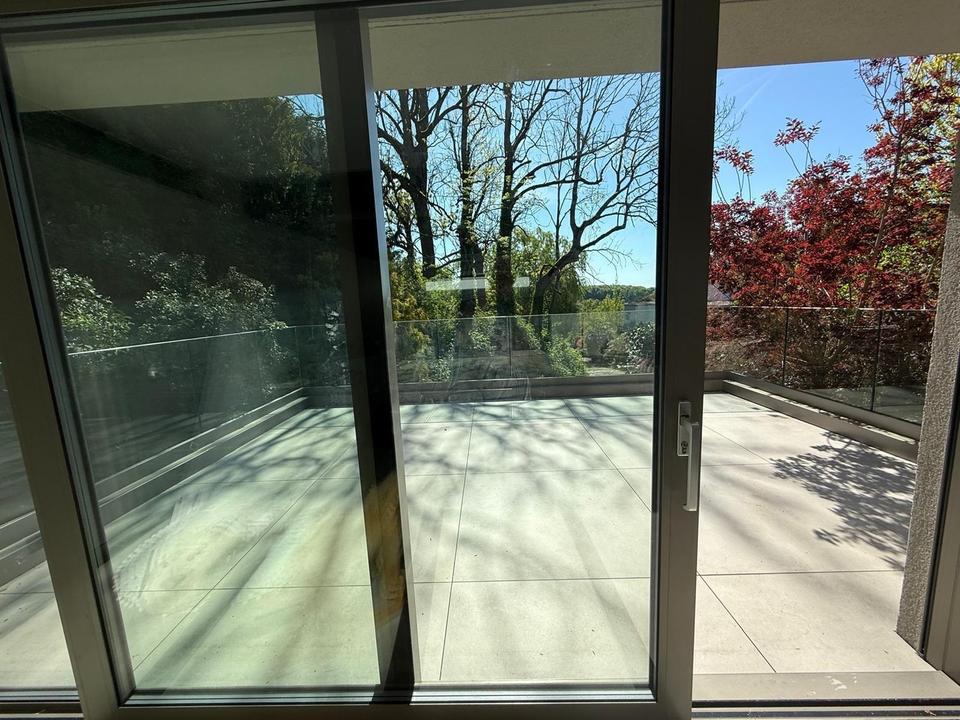 Wunderschönes modernes EFH mit höchster Privatsphäre am Ahlenberg – Bild 6