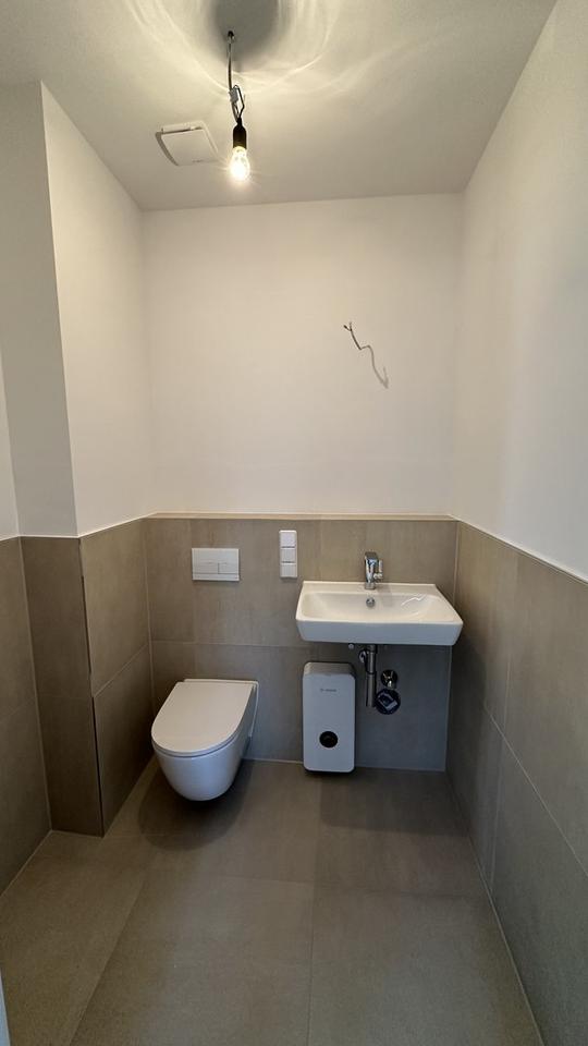 Penthouse im Schloss Siethen – Exklusives Wohnen mit Dachterrasse & Abendsonne – Bild 11