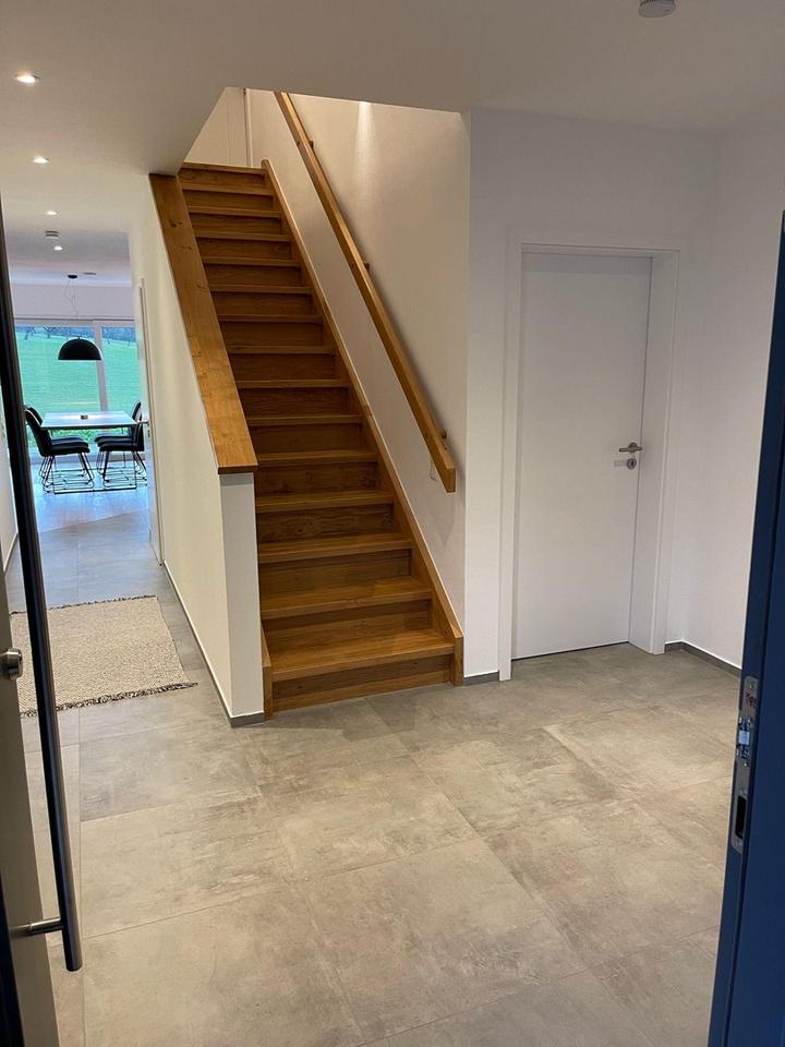 Bezugsfertiger Neubau in wunderschöner Ortsrandlage – Bild 7