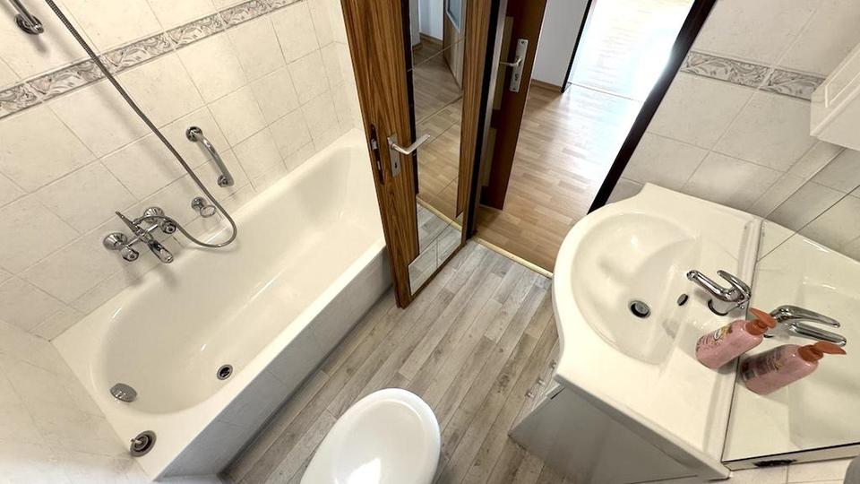 Charmantes Fachwerkhaus mit ausgebautem Dachboden – Bild 6